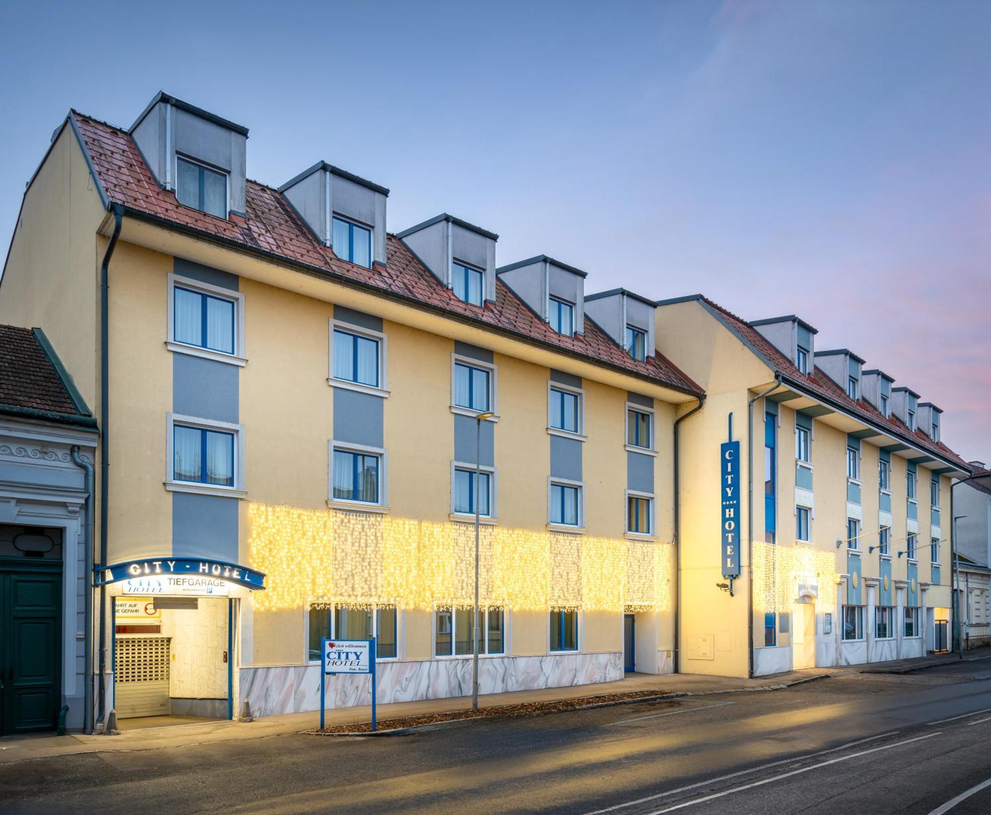 City Hotel Stockerau Exterior foto